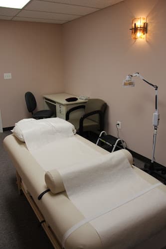Carroll Acupuncture Clinic, Lili He, C., L. Ac. - Fertility acupuncture clinic