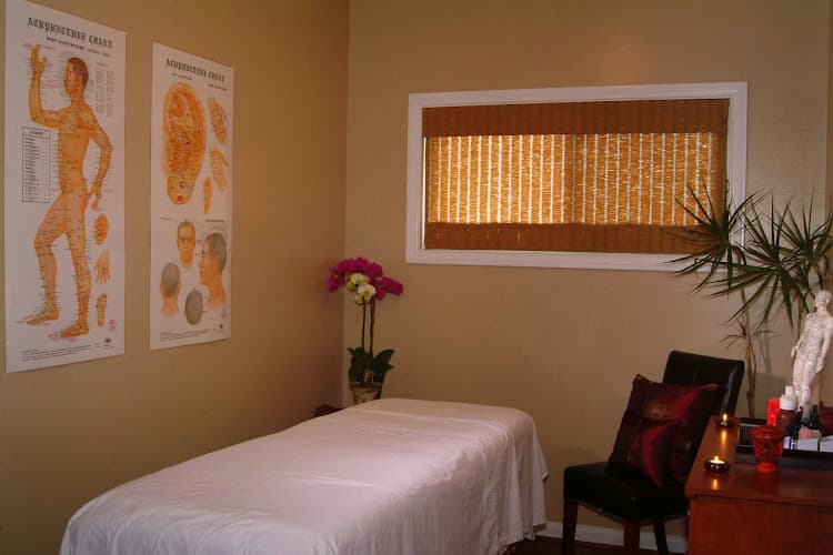 Revive Qi Health and Fertility Center - Fertility acupuncture clinic