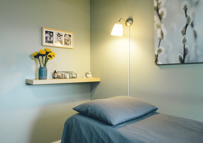 Dr. Cindi Ignatovsky, DACM - Fertility acupuncture clinic