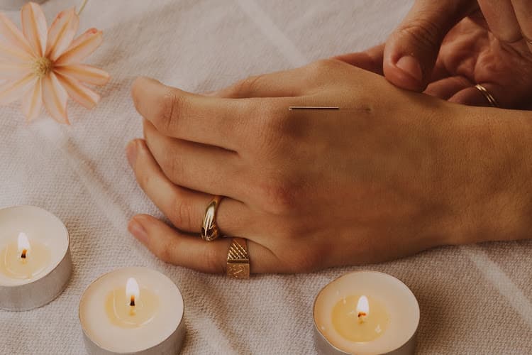 Flossie McCall Acupuncture - Fertility acupuncture clinic