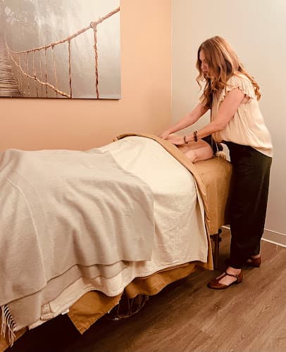 Kristi Swicegood- WellPeople Integrative Healing - Fertility acupuncture clinic