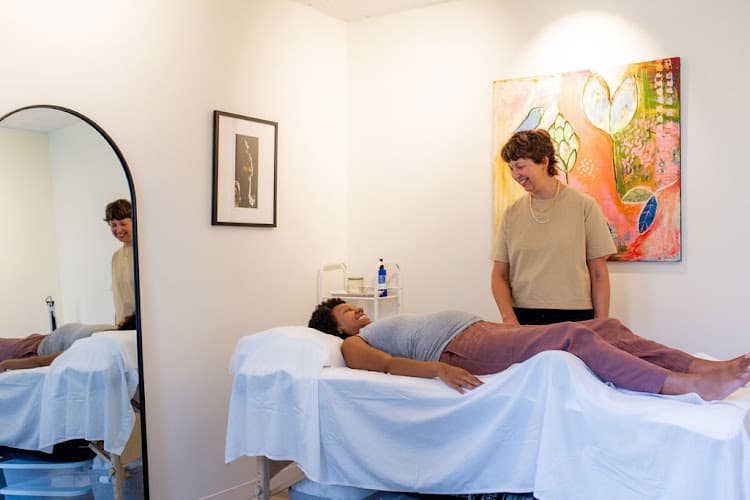 Intersectional Fertility - Fertility acupuncture clinic